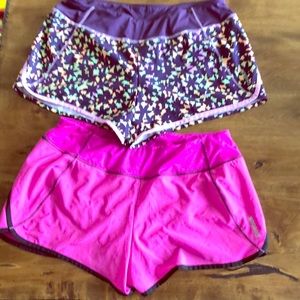 2 pair of athletic Reebok shorts with insert, (L)